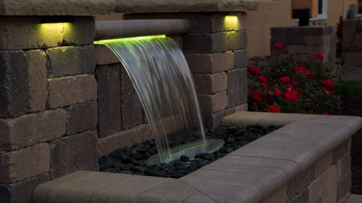 تصميم شلالات ونوافير بلمسة عصرية